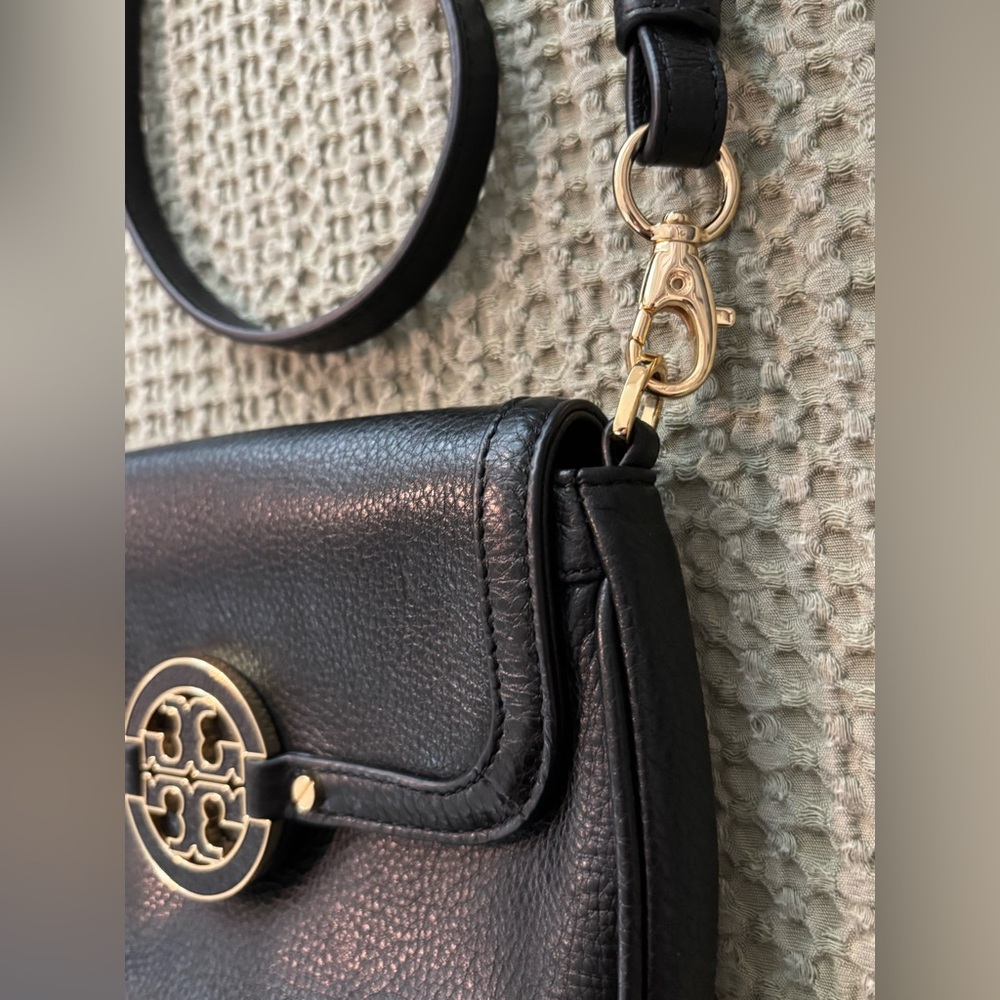 Tory Burch Amanda Mini Crossbody - Black - Picture 5 of 10